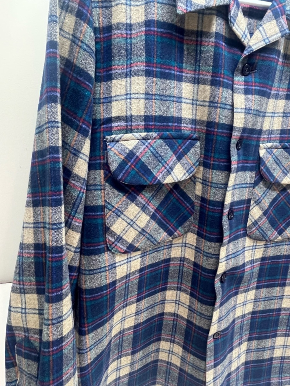 Pendleton Navy, Cream & Red Plaid Wool Shirt Mens Large Loop Collar - Picture 3 of 13